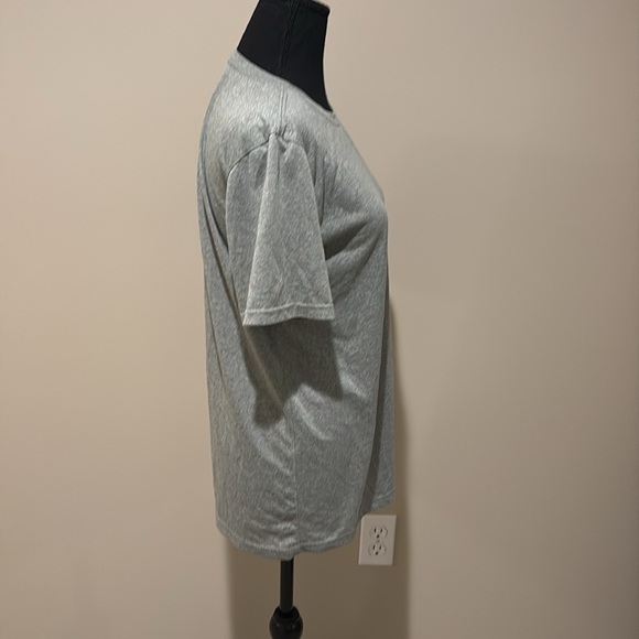 Nike T-Shirt - Picture 4 of 7